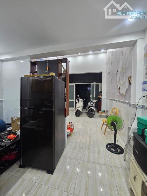 Liên khu 5-6 – 53 ngang 4m, xe hơi đậu cửa – Bình Hưng Hòa B – 3.75 tỷ - 3