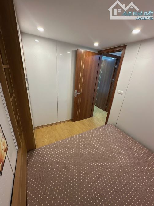 Bán tập thể Thái Thịnh, Đống Đa, 60m, tầng 3, nhà đẹp ở luôn. - 3
