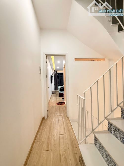 BÁN NHÀ HẺM OTO PHAN ĐĂNG LƯU,  NHÀ 4 TẦNG , 40M2, 4 PHÒNG NGỦ - 3