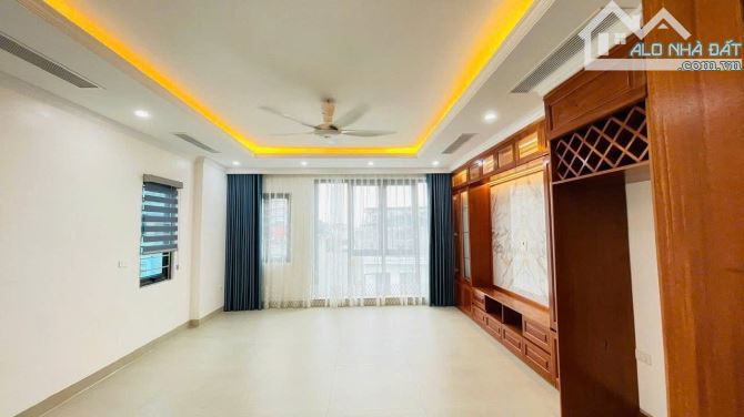 SIÊU HIẾM! TÂY HỒ 35M*6T*MT 4.5, THANG MÁY, NGÕ THÔNG, KINH DOANH, FULL NT, Ở NGAY - 10 TỶ - 3