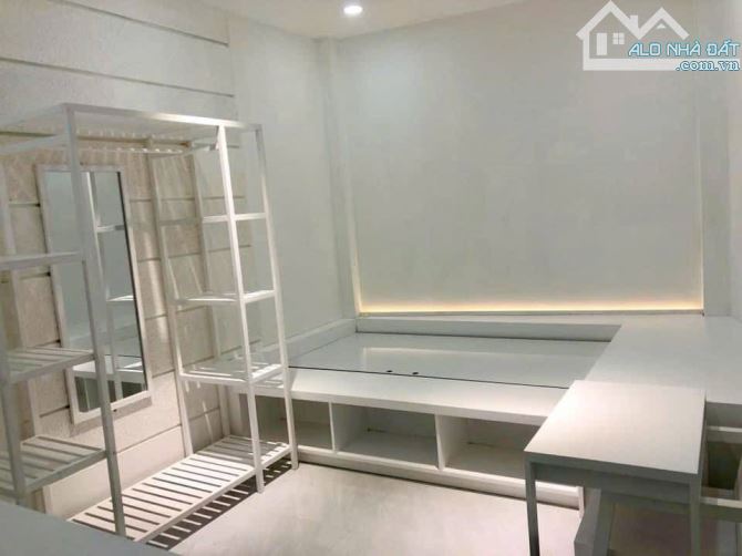 🔥 HẺM XE HƠI  PHÙNG VĂN CUNG – TRUNG TÂM PHÚ NHUẬN  73M²  5 TẦNG 8PN - 3