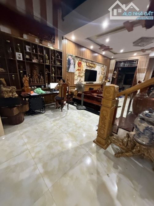 BIỆT THỰ 2 TẦNG 120M - KHU PHỐ HÀN - DƯƠNG ĐÌNH NGHỆ - GIÁ CHỈ 22,8 TỶ - 3