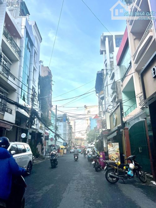 Vip Cách Mạng Tháng 8, Quận 10, gần Hà Đô,4 Tầng, 65m2, Vị trí Kd, hẻm XH 1 truc, 22.x Tỷ - 3