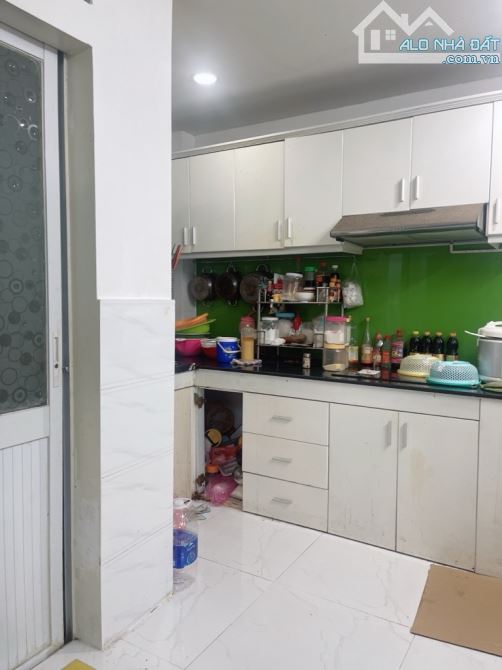 Bán nhà 5 tầng, Tạ Quang Bửu, Quận 8, P. Chánh Hưng, 45m2, nhích 6 tỷ - 3