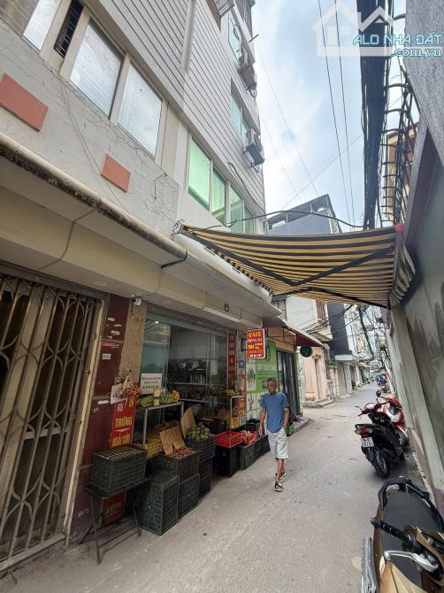 Bán nhà Mặt ngõ Vũ Tông Phan, 37m2x5T, 200m ra Ngã Tư Sở, giá 11.8 tỷ, Hướng Tây Nam - 3