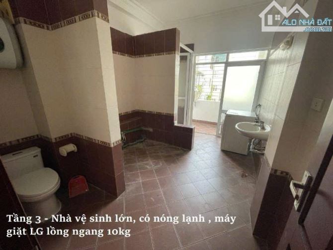 Cho thuê nhà ở Nguyễn Khoái, Bạch Đằng, HBT. DT 40m x 4 tầng, giá 11tr - 3