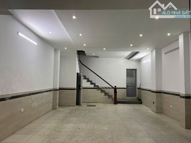 Cho thuê nhà nguyên căn Trung Kính, Cầu Giấy. DT 68m x 5 tầng, giá 28tr - 3