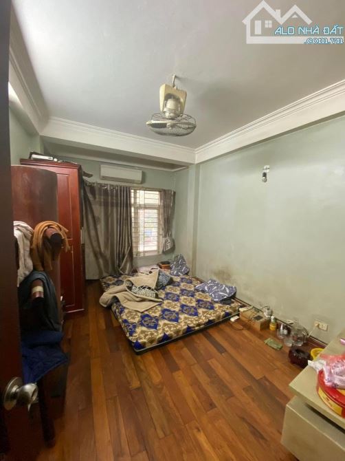 BÁN NHÀ QUẬN HAI BÀ TRƯNG, KHU PHÂN LÔ OTO TRÁNH, VỈA HÈ, KINH DOANH - 4 TẦNG - HƠN 7 TỶ - 3