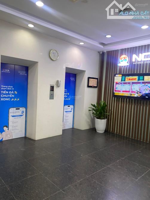 Bán toà ngân hàng mặt phố Xuân La 300m2 x 10 tầng x Mặt tiền 18m Giá 198 tỷ - 4