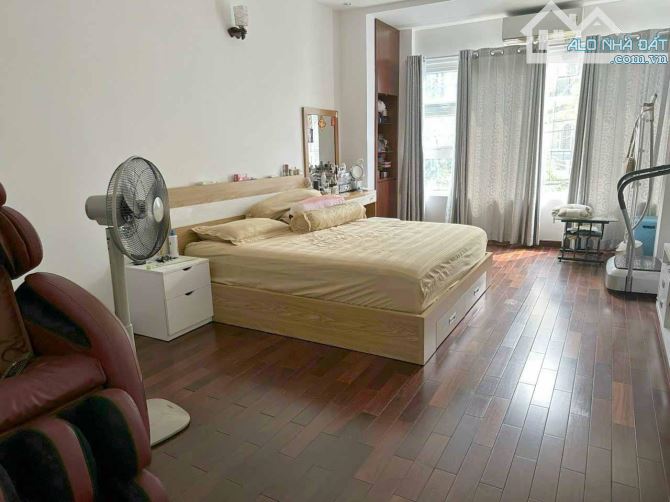 Bán nhà  Biệt Thự MiNi mặt tiền phạm nhữ tăng 16m - 6m x 18m - 108m - 3 lầu -5PN-6WC-P4 Q8 - 4