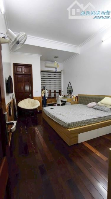 🏠 PHÚ MỸ - MỸ ĐÌNH 2 - NAM TỪ LIÊM -- NHÀ 5 TẦNG ĐẸP -- Ô TÔ ĐỖ CỔNG -- FULL NỘI THẤT XỊN - 4