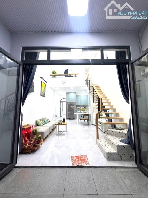 BÁN NHÀ RIÊNG TRIỆT + LỬNG - 60M2 - 3PN - LÊ VĂN KHƯƠNG - CHỈ 3,45 ĐỒNG - 4