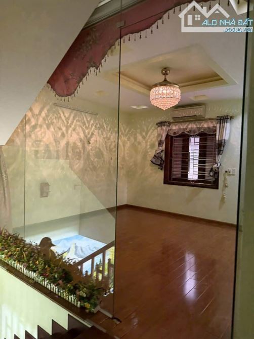 Bán nhà 4 tầng hud A nhìn vườn hoa dt 82.5m2 + mt 5m + hướng TN giá 15.2 tỷ - 4