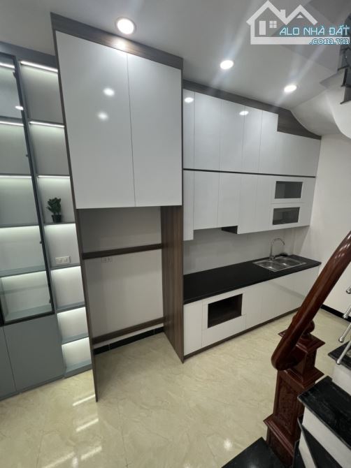 Mậu lương ,ngõ thông ,gần chợ ,kinh doanh nhỏ, 7.35tỷ - 4