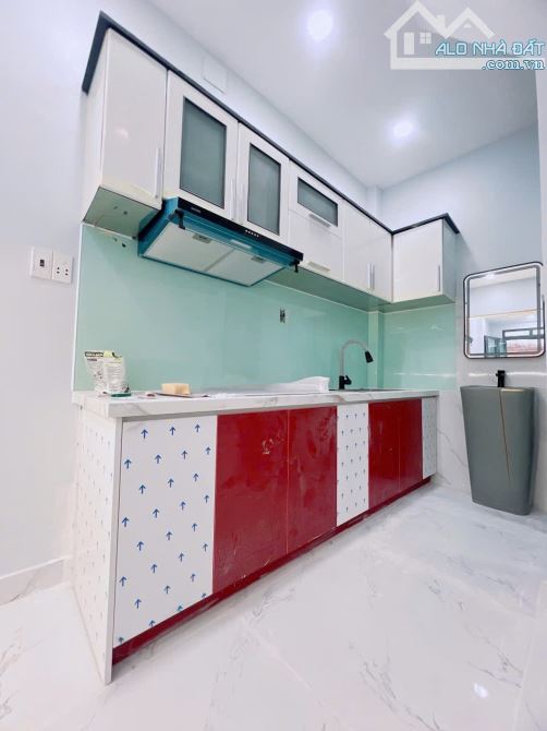 CÁCH MẶT TIỀN HOÀNG DIỆU - VĨNH KHÁNH 30m - NHÀ 3 TẦNG KHU DÂN CƯ HIỆN HỮU KHÔNG QH - 4