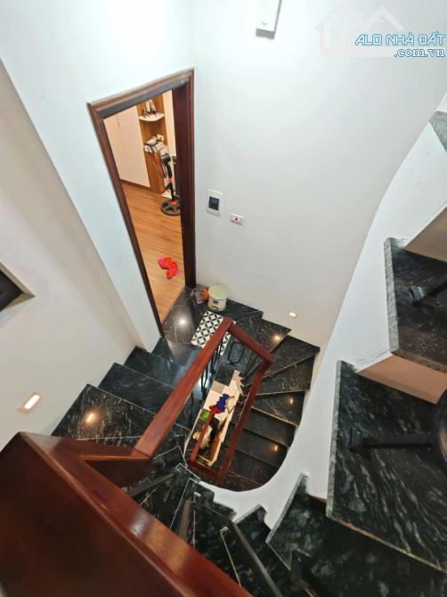 🏡 NHÀ MỚI VĂN HỘI – CẦU VỒNG – 31M² – 5 TẦNG – GIÁ 6.35 TỶ – BẮC TỪ LIÊM 🏡 - 4