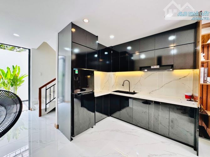 Căn Nhà Siêu Vip Đường An Nhơn, Gò Vấp/ DT 56,8m2/ Giá 4 Tỷ 680Tr/ SHR Chính Chủ/ Hẻm Ô Tô - 4