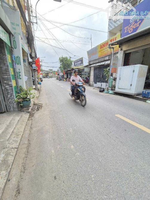 BÁN NHÀ MẶT TIỀN ĐƯỜNG VƯỜN LÀI NGANG KHỦNG 10M ,P. AN PHÚ ĐÔNG, Q12, dt 113m2(10*13)GIÁ c - 4