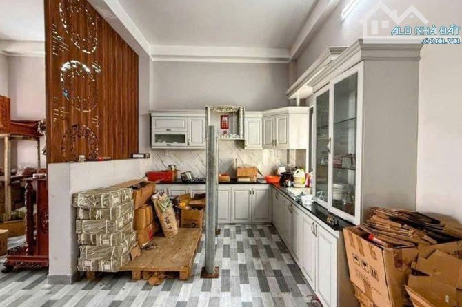 Bán nhà hẻm xe hơi, Quốc Lộ 1A, Quận 12, 173 m² (9m x 18m), 6 phòng - Giá 9.2 tỷ TL - 4