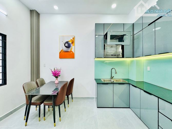 Căn nhà 2 tầng, 54m2 ngay Hồng Hà, Tân Bình. Giá: 3 Tỷ 290. SHR, hẻm 5m, full nội thất - 4