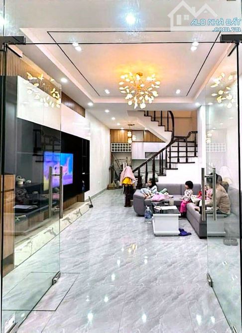 Cần Bán Nhà Mai Động : Mặt Ngõ - Ô Tô – Kinh Doanh – Gần Hồ - 4