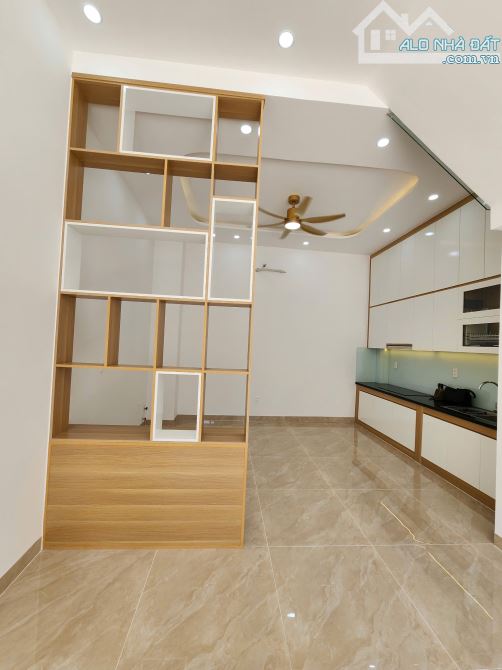 4,5Tỷ TL🔥Bán nhà 1 Trệt 2 Lầu_Mặt Tiền chợ Bình Phước B, p.Bình Chuẩn, Tp.Thuận An - 4