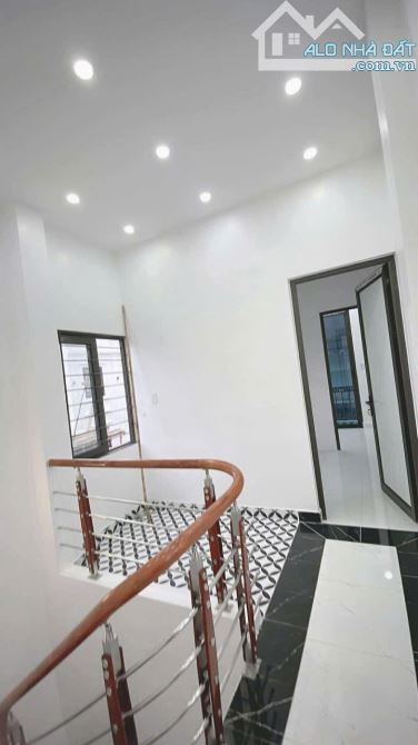 xây mới 3 tầng Dư hàng - lê chân - 4