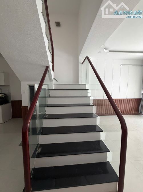 Bán Nhà Đẹp Hẻm Xe Hơi – Trung Tâm Đà Lạt – Dọn Vào Ở Ngay! - 4