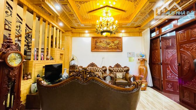 Tổ Ấm Lý Tưởng Giữa Lòng Đà Lạt – Nhà 3 Tầng, 6PN – Hẻm Ô Tô – Gần Trung Tâm - 4