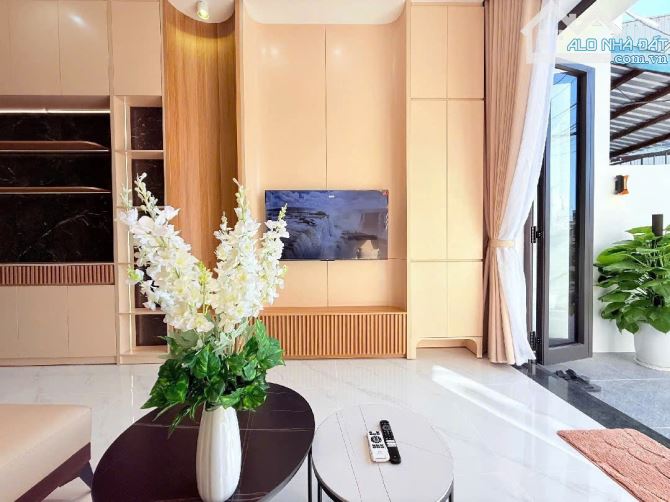 CHỦ CÓ VIỆC GẤP HẠ CHÀO 200 TRIỆU NHÀ 3 TẦNG 3 MÊ DT 60M KIỆT 3,5M CÙ CHÍNH LAN THÔNG HUỲN - 4