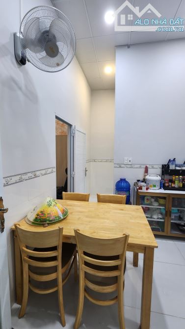 Nhà Đường Nguyễn Văn Quy, Hưng Phú, Cần Thơ: 270m², Sổ Hồng, Giá 3.2 Tỷ - 4