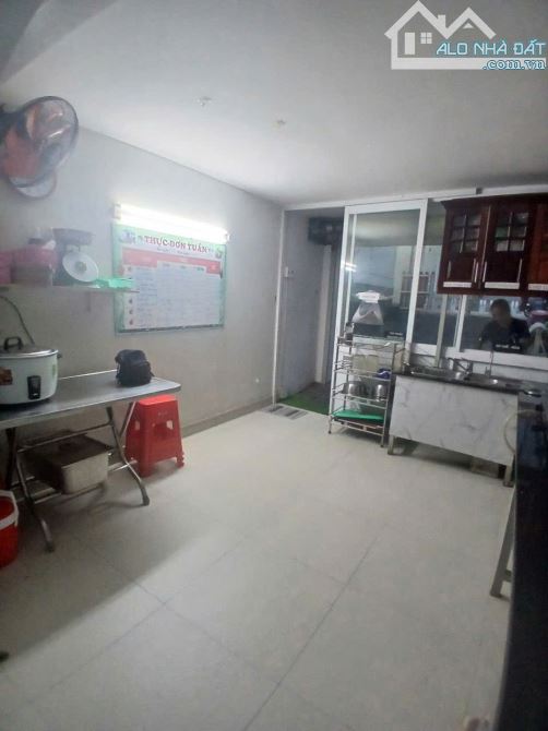 BÁN BIỆT THỰ SÂN VƯỜN ĐƯỜNG SỐ 50 Q6 (8X16) 2 TẤM. CHỈ 16,5 TỶ - 4
