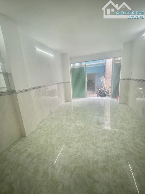 Bán Nhà 2 Tầng Lò Gốm, P.8, Q6 – 2PN 2WC, SHR, 3,85 Tỷ – Vị Trí Đắc Địa - 4