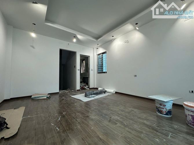 Cần tiền - Bán nhà đẹp đường  Xuân Đỉnh - ngõ thoáng - 37m2 - 6 tầng thang máy - MT 4,3m. - 4