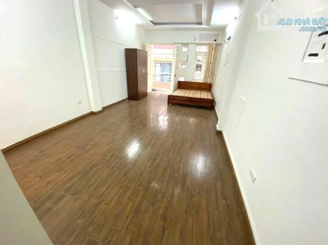 Bán nhà Hồng Mai, Hai Bà Trưng, ngõ to như phố vỉa hè, ôtô tránh, kdoanh 55m2X5T, chỉ 16tỷ - 4