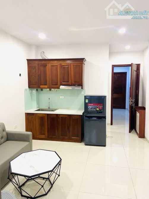 BÁN CHDV 14 PHÒNG, DÒNG TIỀN 1.3TỶ/NĂM - DT 70M2 x 8TẦNG, LA THÀNH- BA ĐÌNH - 4