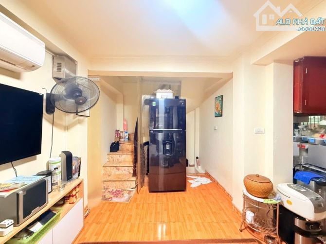 Bán Gấp - 1nhà ra phố - An dương - Tây hồ - Dt:20m2/6tầng*nhỉnh 5 tỷ - 4