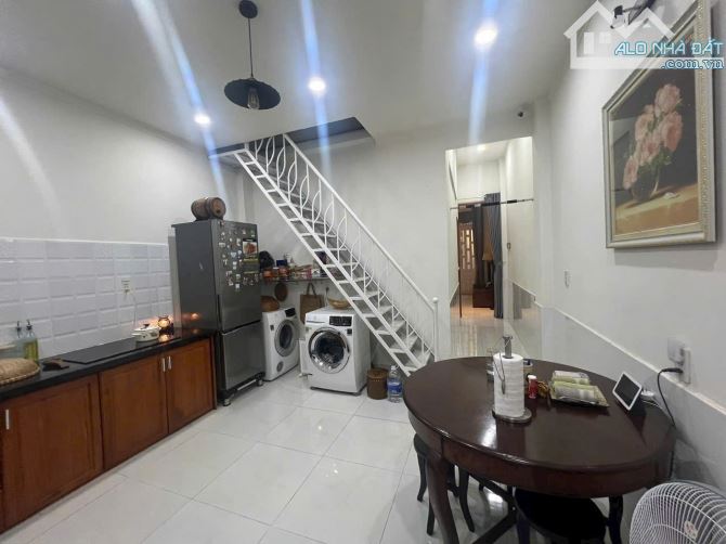 Cho thuê nhà đẹp Khu QĐ4, gần chợ 26, full nội thất chỉ 6,5tr - 4