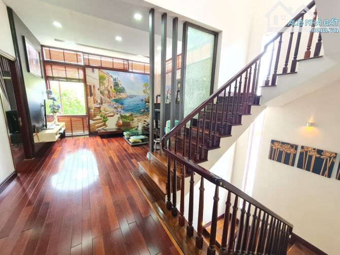 Bán biệt thự Giang Văn Minh Hải Châu 208m2 giá 27 tỷ - 4