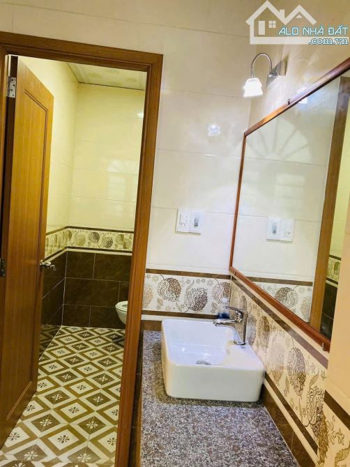 Bán tòa căn hộ 4,5 tầng có dòng tiền tốt 75tr/tháng sát ngay Võ Văn Kiệt, gần Cầu Rồng - 4