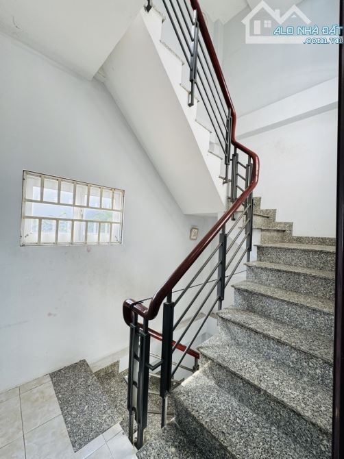 🏠 CHỦ GẤP BÁN – GIẢM 200 TRIỆU‼️ NHÀ ĐẸP 3 TẦNG NGANG HƠN 10M – P15 Q8 – CHỈ 5,3 TỶ - 4