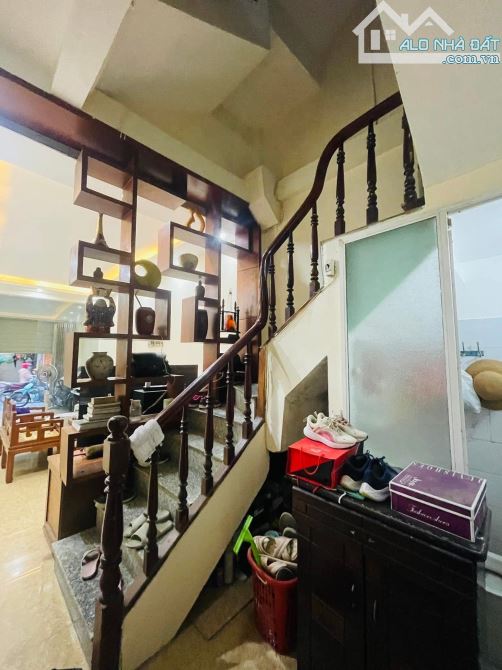BÁN NHÀ MẶT NGÕ 286 GIÁP BÁT HOÀNG MAI - Ô TÔ TRÁNH ĐỖ KINH DOANH: DT 54M2 - 16.5 TỶ - 4