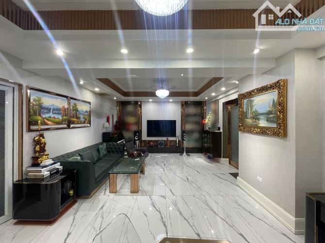 BÁN CHUNG CƯ VIP1, TÒA OCT2 – LINH ĐÀM,  HOÀNG MAI. 124M² – 3PN. 7,25 TỶ - 4