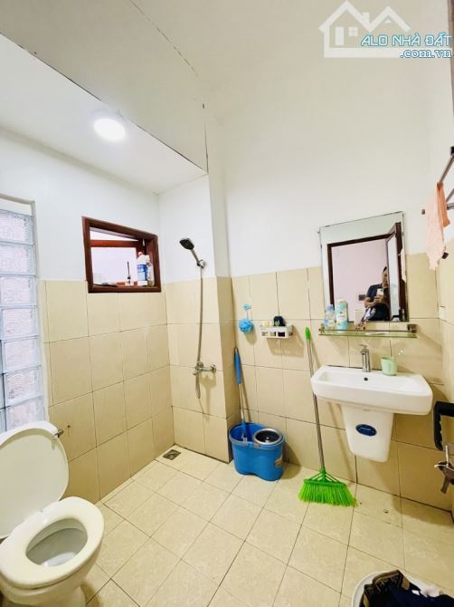 Siêu phẩm phân lô nhà dân xây 55m,ô chờ thang máy to đùng.Ô tô ngủ trong nhà,kinh doanh - 4