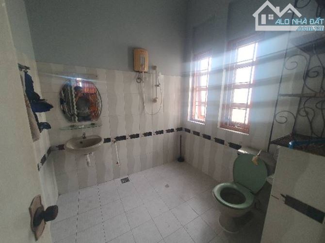 Nhà rẻ Q.8 - mặt tiền kinh doanh 5m5 - 130m2 giá 9ty2 - Bùi Minh Trực - 4