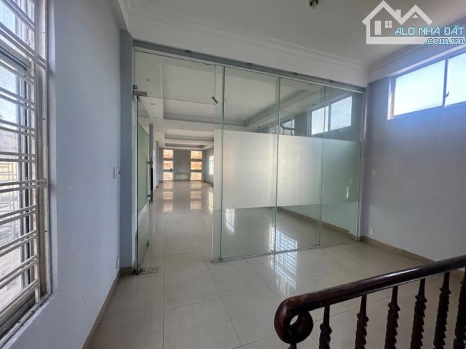🏡 BÁN GẤP NHÀ 4 TẦNG – TRUNG TÂM TP ĐÀ NẴNG – ĐƯỜNG NÚI THÀNH (GẦN CẦU RỒNG & TRẦN THỊ LÝ - 4