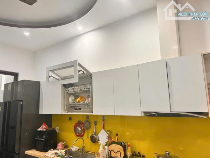 MẶT TIỀN VIP CẨM CHÁNH 5– NHÀ 3 TẦNG KIÊN CỐ, GẦN CHỢ HÒA XUÂN – GIÁ TỐT BẤT NGỜ - 4