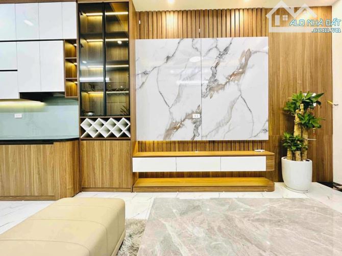 Cực đỉnh! Hoàng Mai ô tô đỗ, ngõ thông, đẹp tựa KS 5 sao, nội thất hiện đại, 40m2. - 4