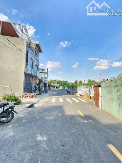 Bán đất 5.5x18m, gần Đặng Văn Mây p. Tân Đông Hiệp kế trường cấp 1,2 - 4