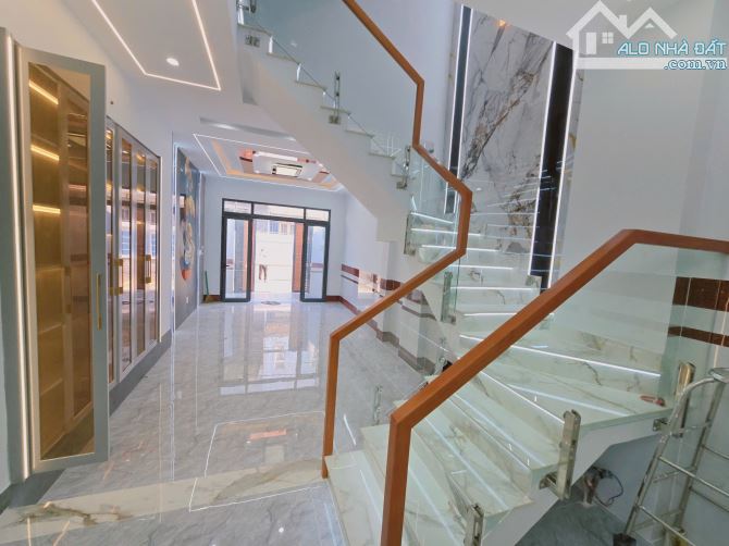 Bán nhà 4 tầng Mới Đẹp Hẻm Xe Hơi Long Trường Q9 -  4x17m Giá 6.5 tỷ TL - 4